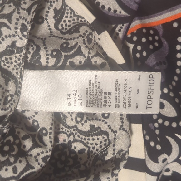 Topshop Tile floral satin wide leg pants - Picture 10 of 12